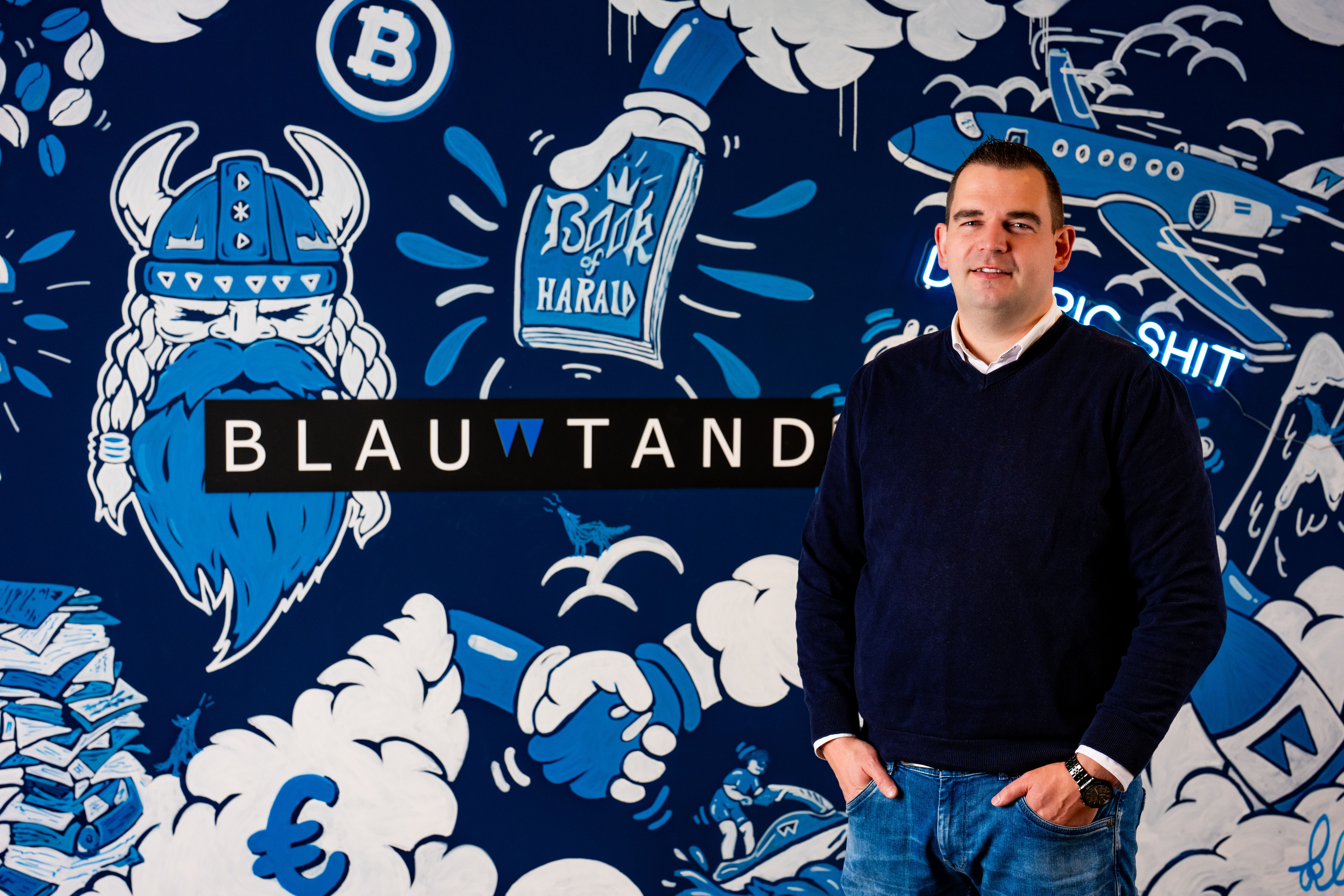 Ian één van de oprichters van Blauwtand voor een blauwe muur