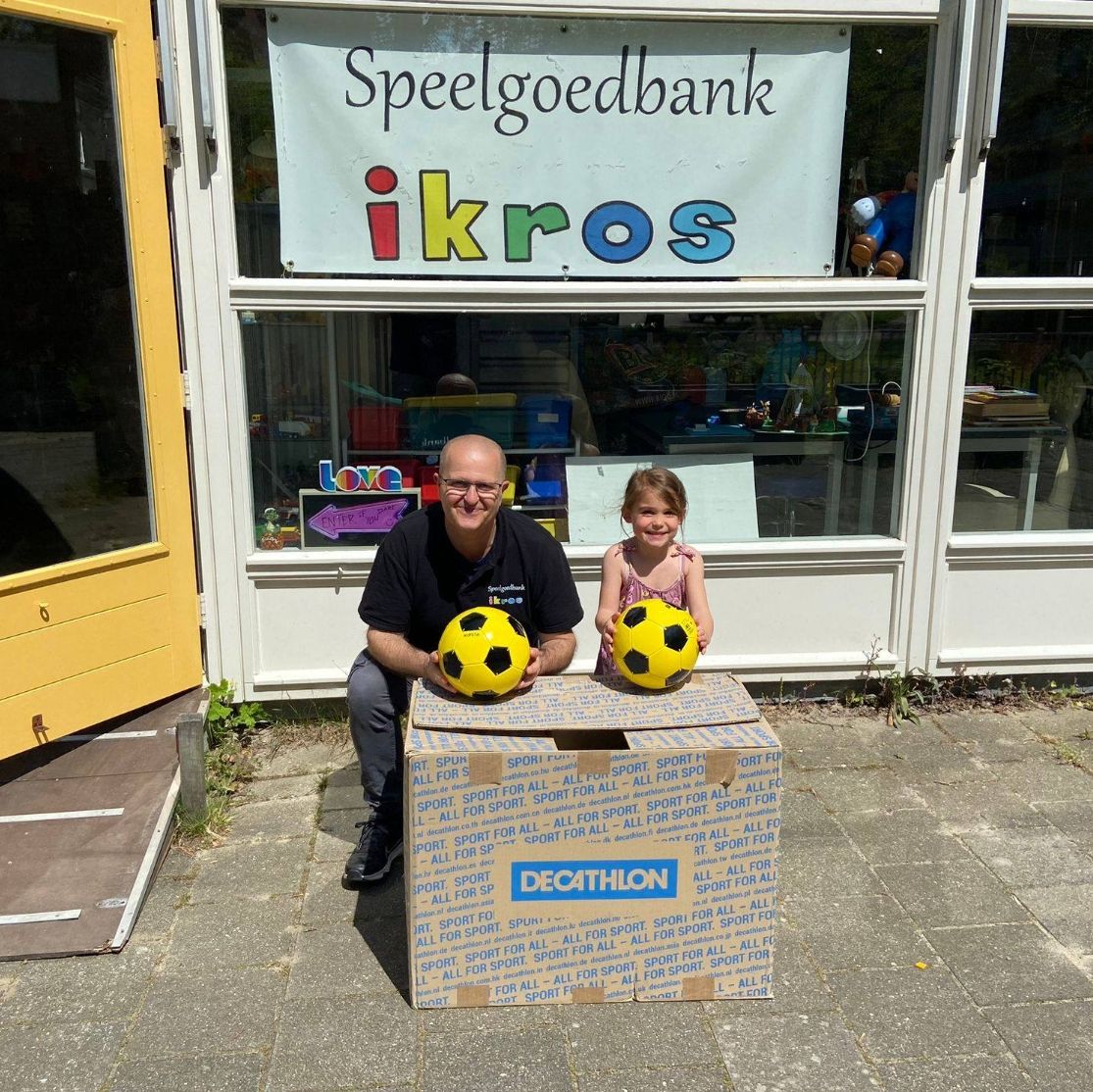 Blauwtand zet zich in voor Speelgoedbank iKROS Zoetermeer